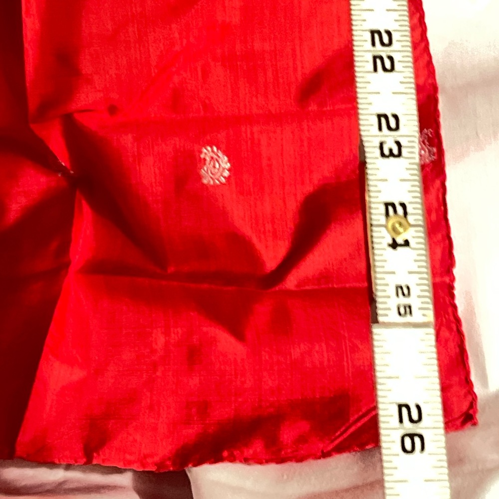 Bright red patterned scarf free in bundle - Picture 5 of 7